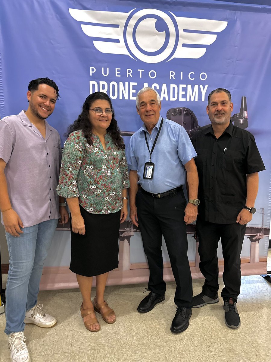 UPRAgcomunica's tweet photo. [Evento] | En la mañana de hoy se llevó a cabo el Puerto Rico UAV Expo en la UPR Aguadilla, donde se destacó lo último en tecnología de drones con Inteligencia Artificial y su impacto en diversas industrias. 🛸💡 
#uprag #zonatiburon https://t.co/sSt5QqVRCR