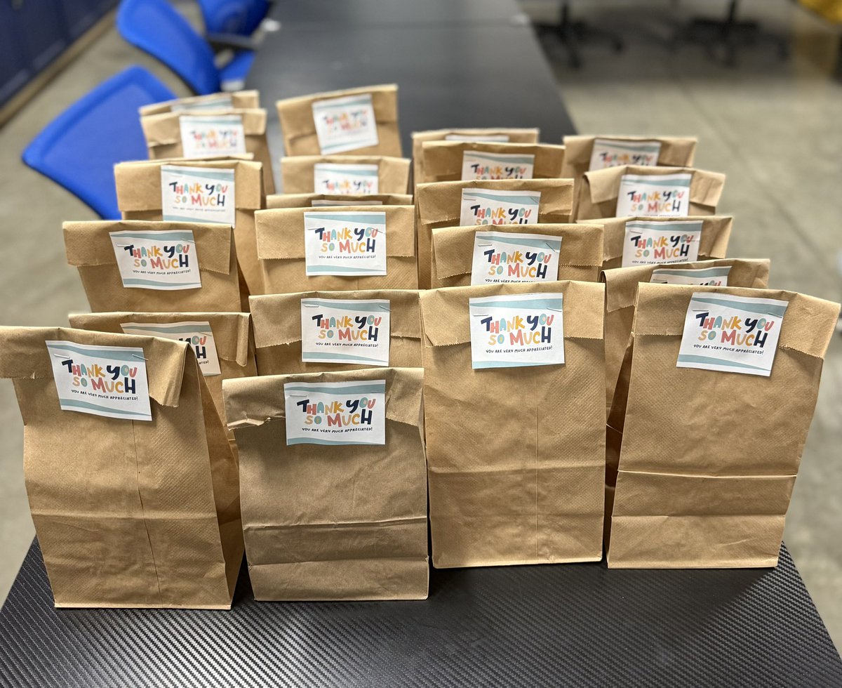 Sales Floor Appreciation week at 2594!
Goodie Bags!! Thanking our associates for all they do! <a href="/BenitoKomadina/">Benito.Komadina@Lowes</a> <a href="/JollyLatrice/">latrice jolly</a> <a href="/DCT0813MD/">Dante Thomas</a> <a href="/JMB_Burnett/">Jeffrey “JB“ Burnett</a> <a href="/BreeKraft123/">Breanna Kraft</a> <a href="/Miller2594msm/">John Miller</a> <a href="/cortia_gwynn/">Cortia Gwynn</a>