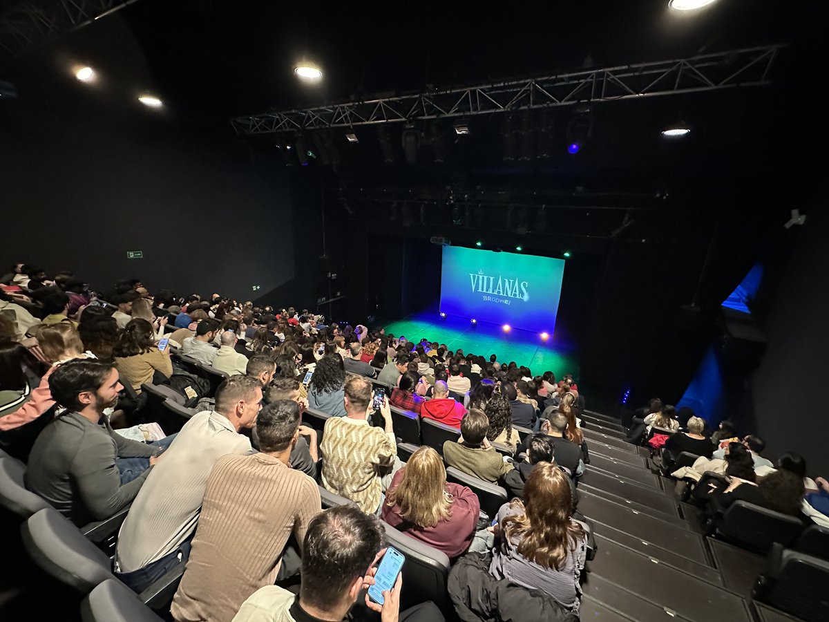 Teatros Luchana tweet media