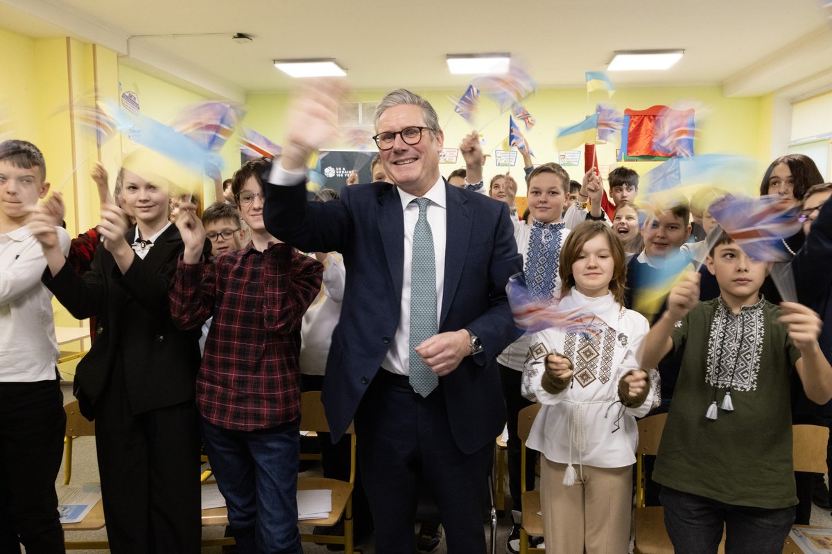 Closer than ever 🇬🇧🇺🇦

Today in Kyiv.