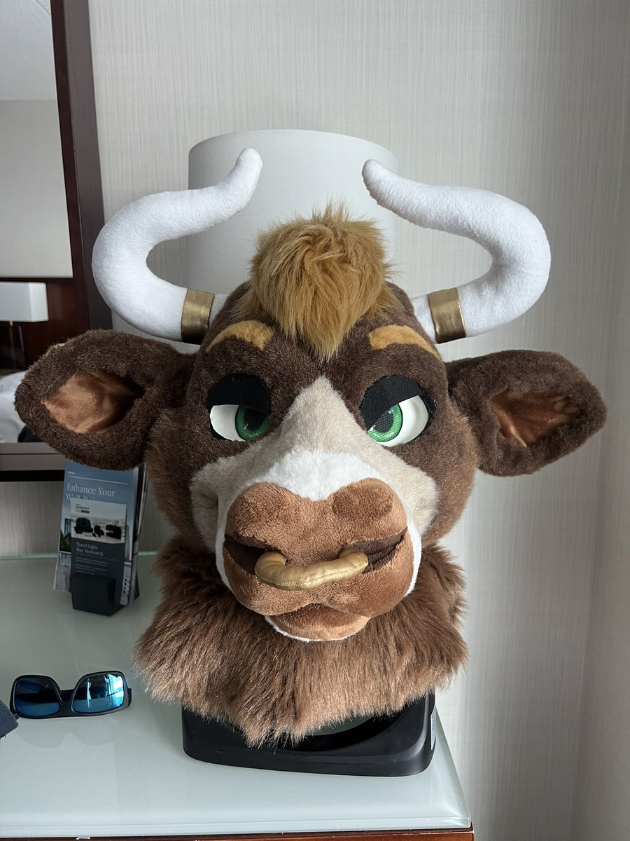 Diamond__Bull's tweet image. I’m inside you Boston, hope you’re ready for a beefy good time
#anthronewengland
🐂 - @TheGoldenMaw