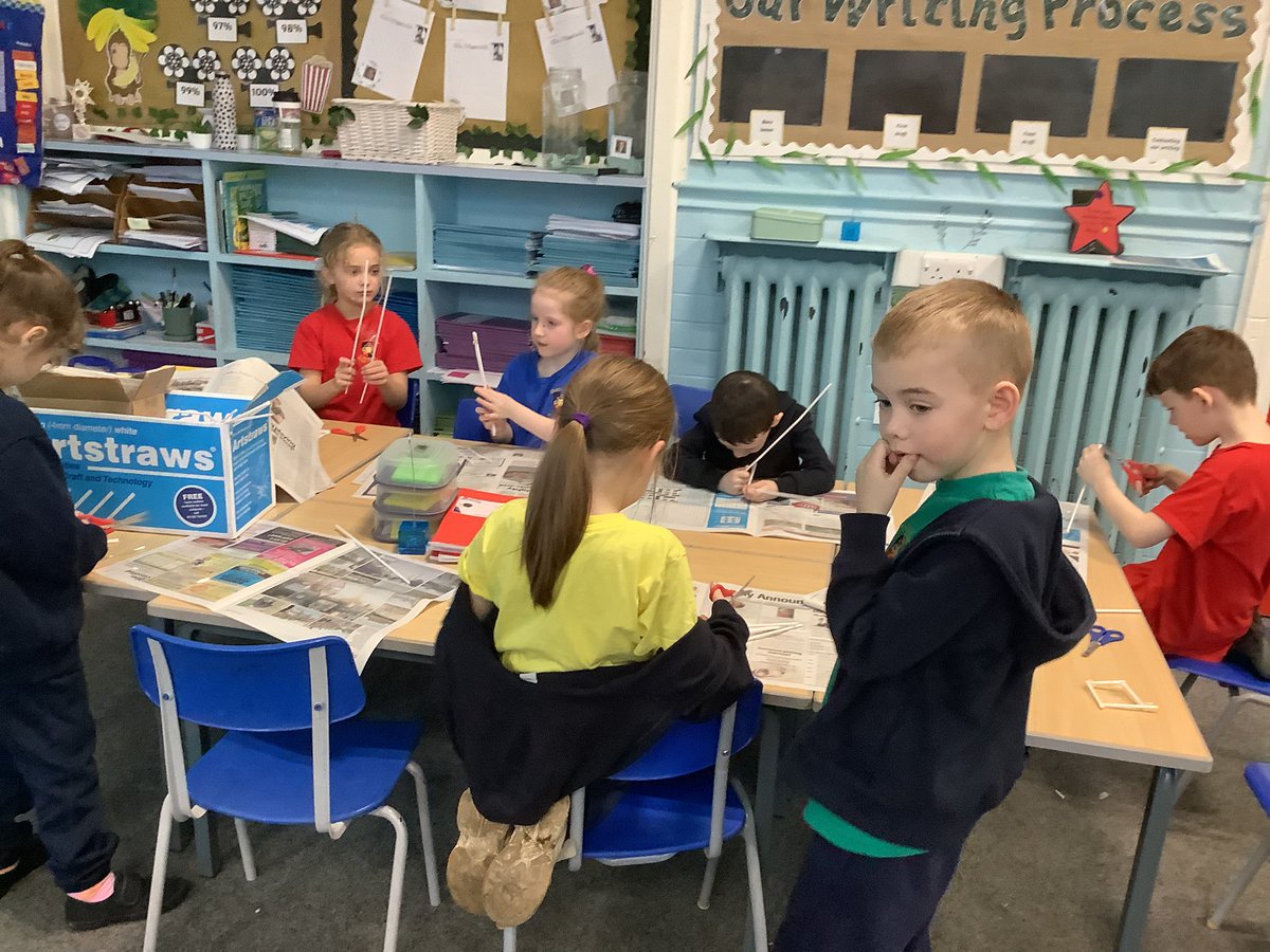 MrsLM_Thatto's tweet photo. We practiced Building bases in DT ready to make towers for our Design technology project. https://t.co/A1VE6T1fQ4