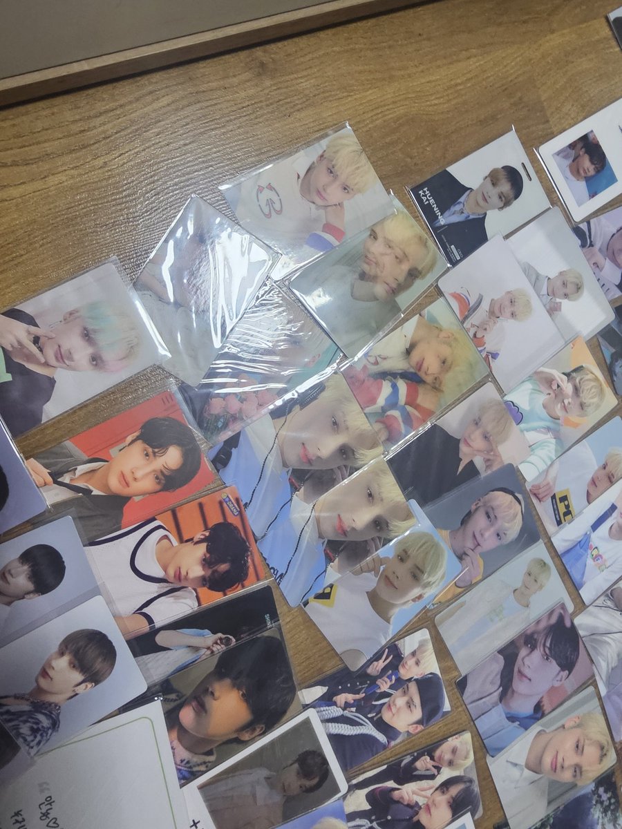ningning_angel's tweet photo. 투바투 휴닝카이 포카 양도합니다
가격은 같이 맞춰봐요 많이 구매하시는 분 우대 디엠이나 옾챗 주세요

수빈 연준 범규 태현 미공포 럭드 교환 파스테 엠투유 사웨 이즈위 위버스 라자다 쇼피 나밀  나눔 팬라이브 이즈위 공방 키링 유니버셜 쇼핑 글로벌 soobin yeonjun beomgyu taehyun hueningkai https://t.co/hJo6uGZwYd