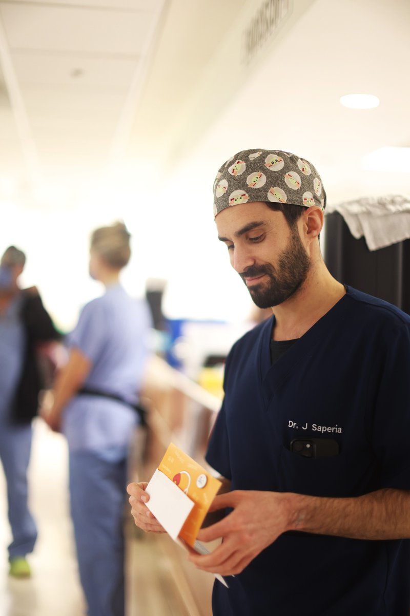 It’s January, and NYGH is at its busiest — but gratitude makes all the difference. 💙 Today, we delivered Say Thanks pins &amp; cards to care providers across the hospital, celebrating their compassion &amp; dedication. 🌟 nyghfoundation.ca/.../say-thanks… #SayThanksNYGH #HereForLife