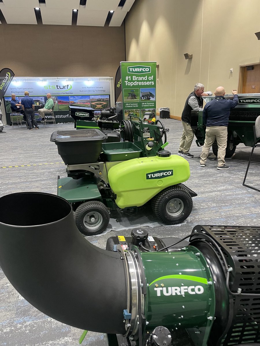 TurfcoGolf's tweet image. Great ⁦@FieldExperts⁩ tradeshow wrapping in Palm Springs!