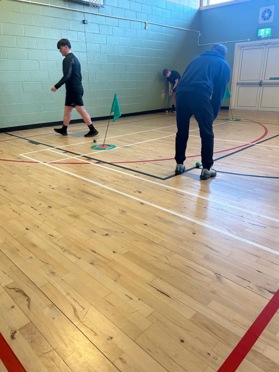 SpringburnPE's tweet image. Our sports development class loving the coaching they received from the coaches at @Golfitglasgow Rory Mcilroy better watch out! ⛳️🏌️♂️
