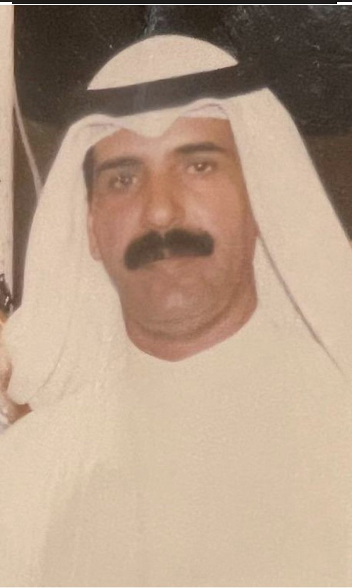 Drsaudaldaihani's tweet photo. المرحوم ابو سعد  ( فيحان سعد المطرقة )
 فيحان السعد والطيب والفزعة والشهامة
رحل عن الدنيا  ولاتزال  ذكراه شاخصةً وكأنه لم يغب.
ماتَ فلم يمُتْ مَنْ ذِكرُهُ   
حيٌّ على مَرِّالليالي بَاقِيْ https://t.co/jjq2CCl7M3