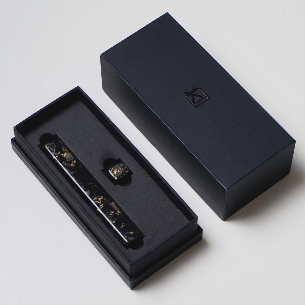 ShopKaboki's tweet photo. Hey everyone! After months of hard work, we’re thrilled to announce that our product is now LIVE on Kickstarter! We are currently having a sale for our launch week that last until 22/01/25.
Kickstarter Page: https://t.co/OdxPQMIkI0 https://t.co/MmuozPfSfw