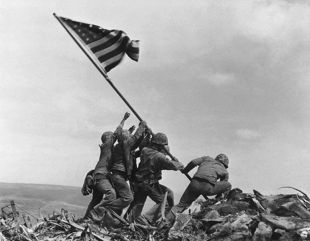 viagempassado's tweet photo. SEGUNDA GUERRA MUNDIAL: O MAIOR CONFLITO BÉLICO DA HISTÓRIA

Por que a Segunda Guerra Mundial começou? E como terminou? Pearl Harbor, Normandia, Stanlingrado, Hiroshima e Nagasaki...

Acompanhe neste 🧵a cronologia dos momentos mudaram o mundo