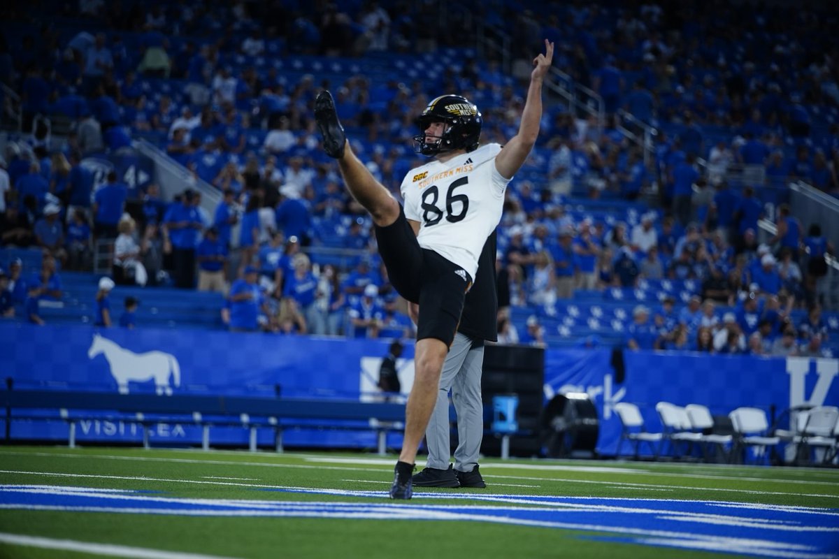 Luke Stewart tweet media