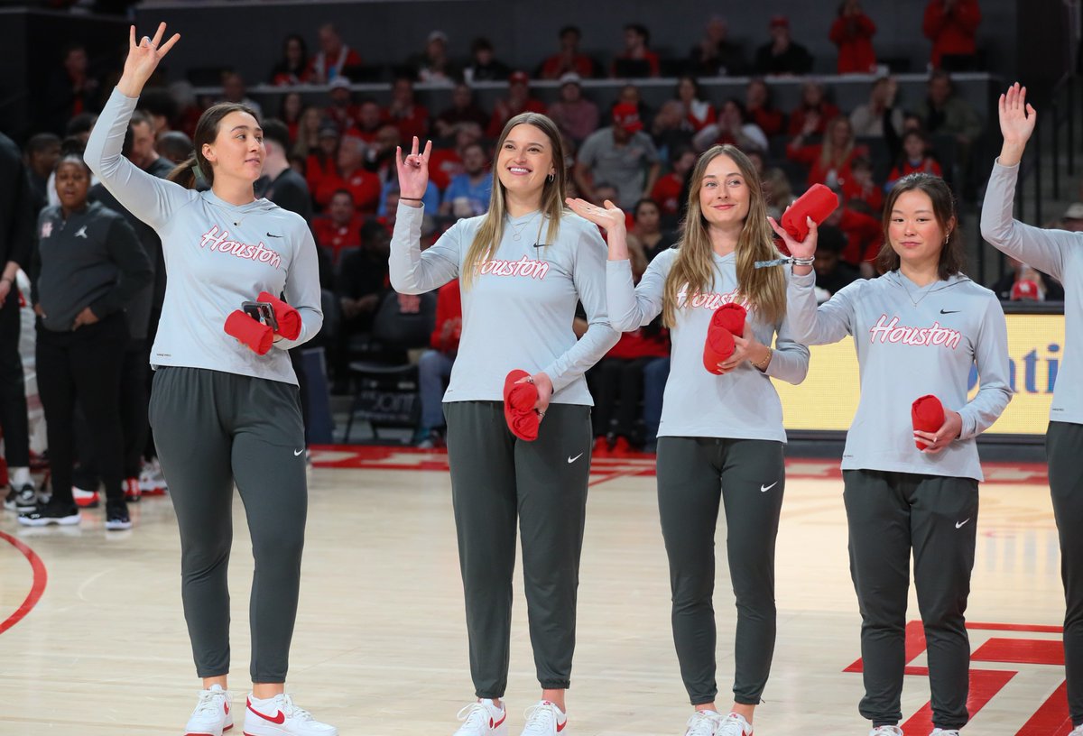Houston Women's Golf โณ ๐พ (@uhcougarwgolf) on Twitter photo Felt the โค๏ธ from Cougar Nation last night
Thank you for having us on-court, <a href="/UHCougarMBK/">Houston Men's Hoops ๐ ๐พ</a>!
#GoCoogs ๐พ Felt the โค๏ธ from Cougar Nation last night
Thank you for having us on-court, <a href="/UHCougarMBK/">Houston Men's Hoops ๐ ๐พ</a>!
#GoCoogs ๐พ