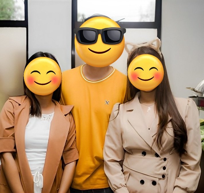 คู่น้องวัยทำงานจากภูเก็ตทักมาคุยกับคู่ผมอยู่ครึ่งปี คุยปรึกษาทั้งเรื่องSexและเรื่องทั่วไป พอดีที่ผมลงไปฉลองปีใหม่ที่ภูเก็ต
คู่น้องเขาก็เปิดบ้านต้อนรับให้ผมกับแฟนไปพัก แถมขับรถมารับ ก่อนจะได้ร่วมเตียงเดียวกันในคืนข้ามปี น้องเขาตื่นเต้นมาก จนตื่นตัวไม่หยุด กลายเป็นมิตรภาพใหม่ๆที่ดี