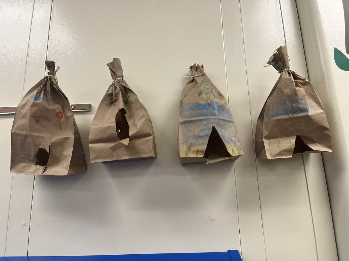 Travis Russell (@mrrussellteach) on Twitter photo We created paper bag tee pees and learned more about Native American symbols and color tones in fourth grade. <a href="/KelbaughKathy/">Kathy Kelbaugh</a> <a href="/TeachSancheese/">Jsanchez</a> We created paper bag tee pees and learned more about Native American symbols and color tones in fourth grade. <a href="/KelbaughKathy/">Kathy Kelbaugh</a> <a href="/TeachSancheese/">Jsanchez</a>