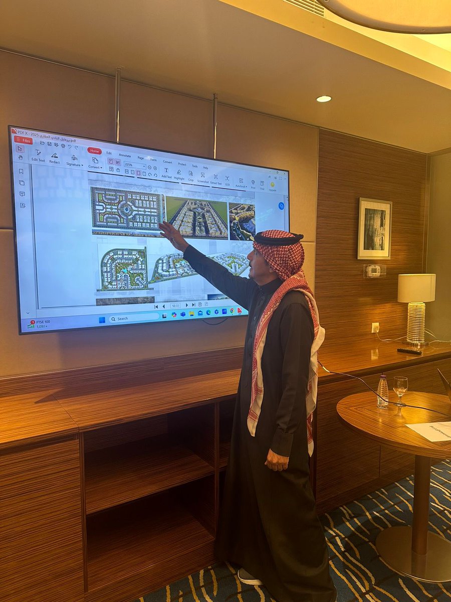 Realclubsa's tweet photo. عقد اليوم اجتماع مجلس ادارة النادي العقاري مع الادارة التنفيذية وتم استعراض الميزانية التقديرية للعام الحالي 2025 والبرامج والاهداف المستقبلية وكذلك تبادل الاقتراحات التي تساعد في تطوير منظومة العمل https://t.co/l4UYbgXv68