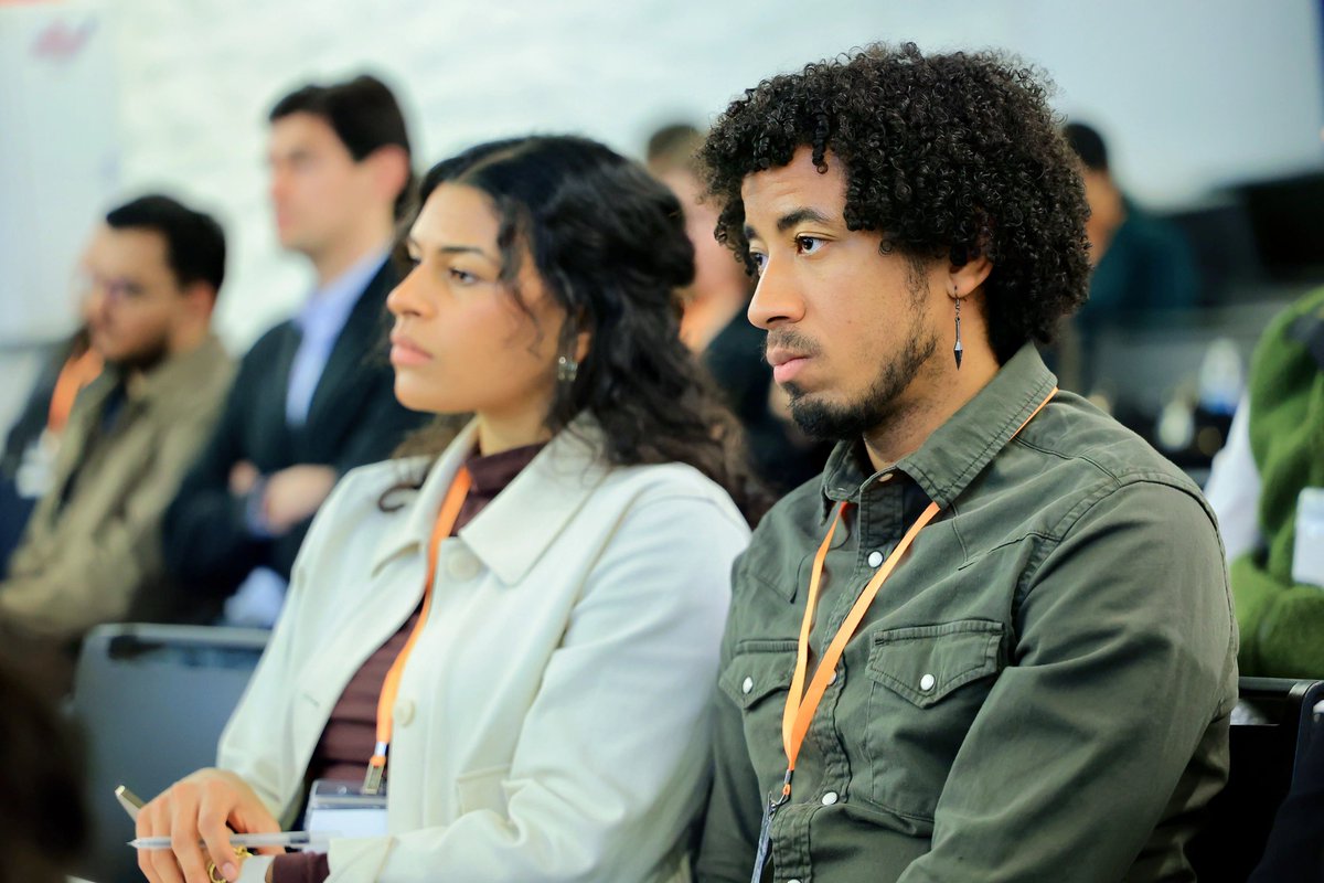 1871tech's tweet photo. Breakout sessions, firesides, and lunch, oh my 🤩! Afternoon topics include Financial Inclusion, Investing in FinTech, and the Future of Payments, FinTech in Chicago, Emerging Tech Trends, and more💰!

#1871Tech #1871Chicago #FinTechInnovationSummit https://t.co/53UhqHoRhM