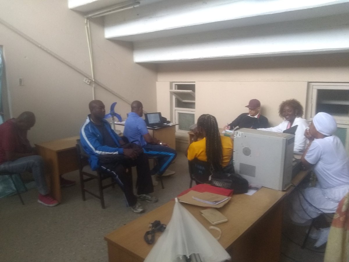 Se presenta por el jefe de la comisión técnica, Dr.C. Pedro A. Martínez, la estrategia del baloncesto para el cuatrienio 2025-2028. Participan además las glorias deportivas Lisset Castillo y Pedro Luis Covarrubias.
#PinarXNuevasVictorias
<a href="/DaniellysSanch6/">Daniellys Sanchez</a>
<a href="/YulierGonzlez1/">Yulier González Pelegrín 🇨🇺</a>