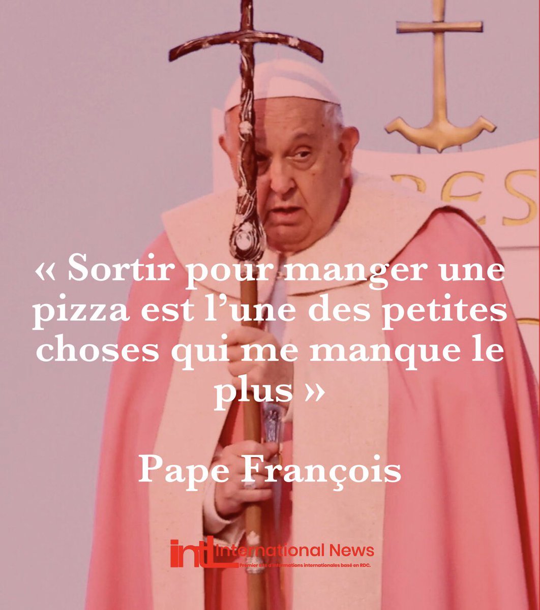 internatio21604's tweet photo. 🔴FOCUS: « Sortir pour manger une pizza est l’une des petites choses qui me manque le plus », dit le Pape François dans la version française de son autobiographie, intitulée Espère, sorti mercredi 15 janvier. 

«Une pizza mangée sur une table dehors a un goût très différent ». https://t.co/SDPEgFQdtl