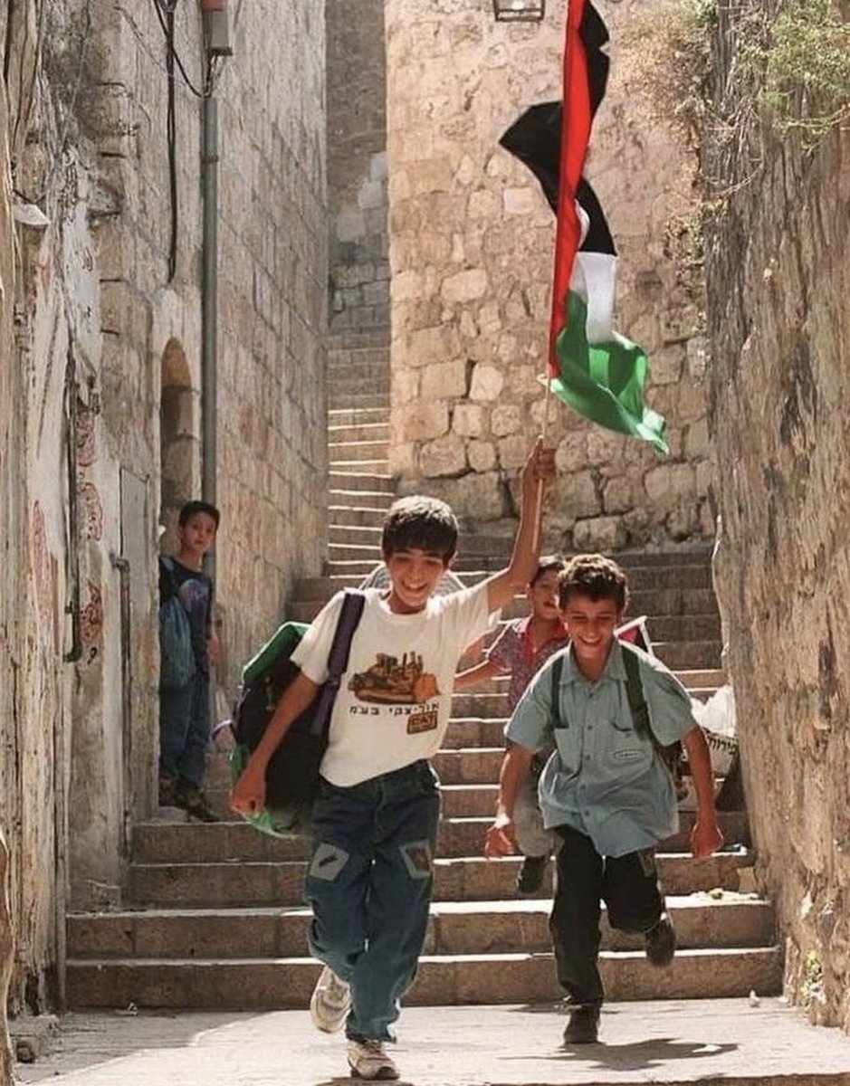 Gazze’de Ateşkes…🏝️

“Zafer inananlarındır.”