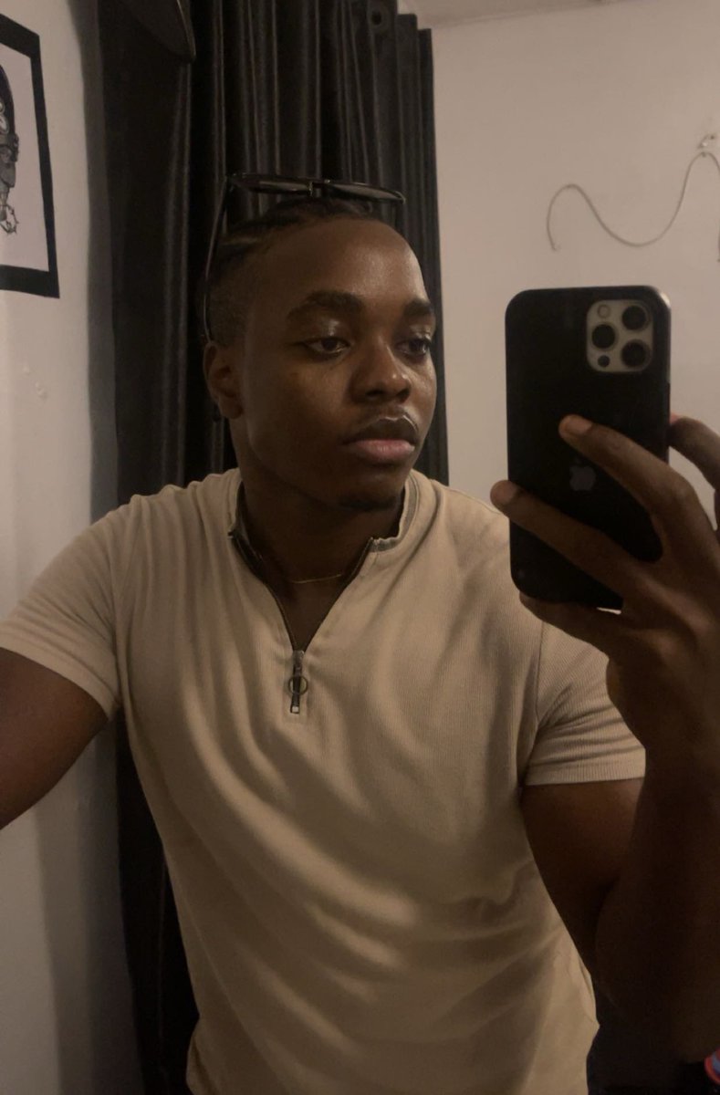 Tough choice... 🚶🏾‍♂️