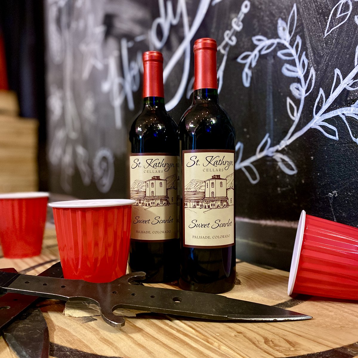 HThrowing's tweet photo. Grab a bottle of our Sweet Scarlet blackberry grape dessert wine to celebrate your bullseyes (or near misses)! 🪓 This easy-drinking, semi-sweet wine is only $15, so you can afford to have some fun. Cheers! 🥂 #SweetScarlet #Wine #AxeThrowing #FunTimes https://t.co/veIbgHtlzF