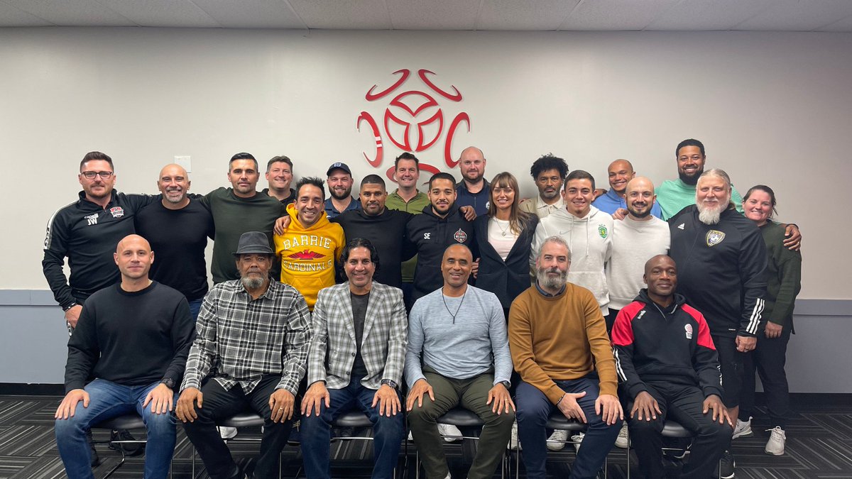 The 2024 Technical Director Diploma program brought together 22 soccer leaders, equipping them with the tools to navigate governance, leadership and club management. 

Learn more here:
ontariosoccer.net/news_article/s…

#PlayInspireUnite #TechnicalDirector #OntarioSoccer #Coach