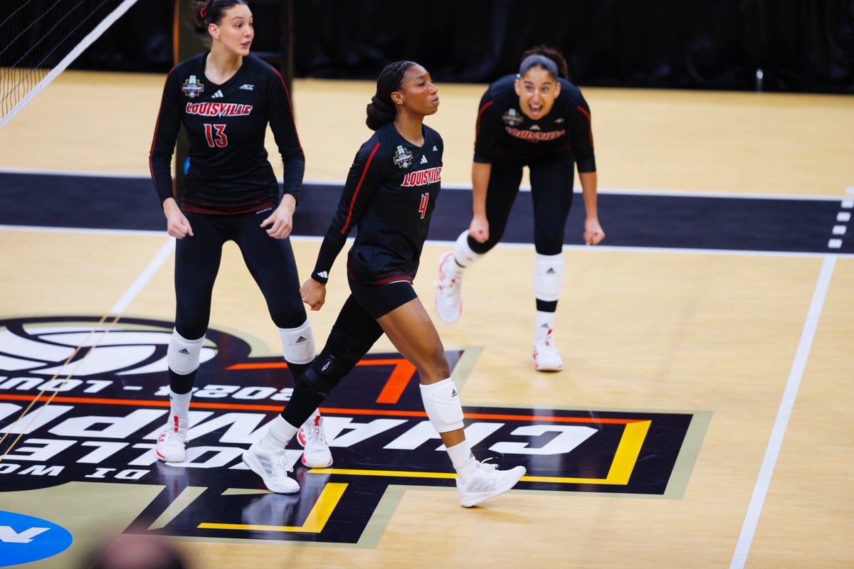 Louisville Volleyball tweet media