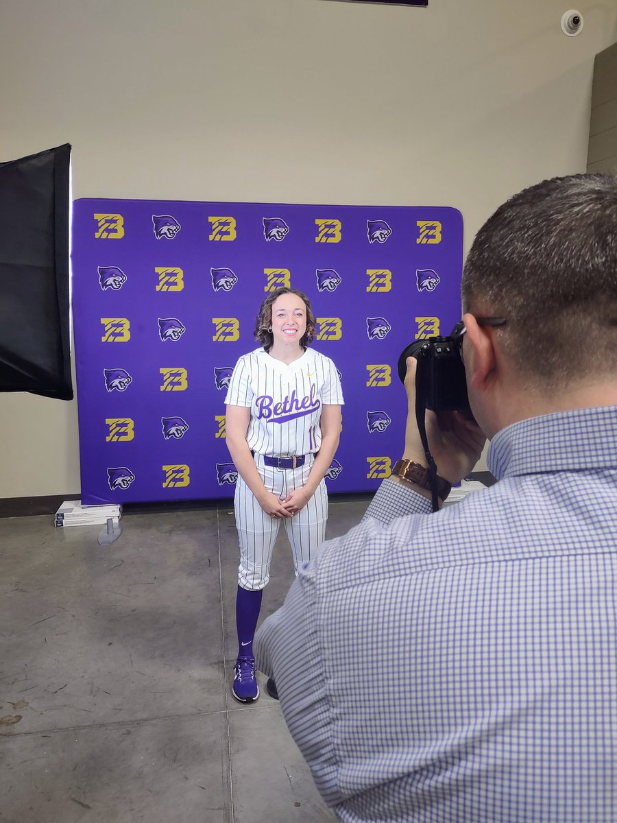 BUWildcats's tweet photo. Picture Day for Lady Cat softball..... https://t.co/DHK77jtNpD