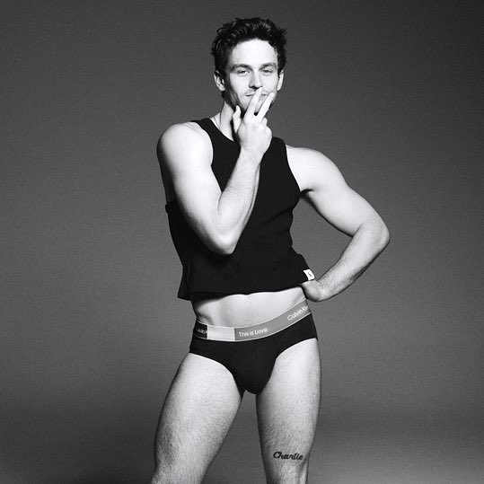 devjenner's tweet photo. brandon flynn for calvin klein 2023 https://t.co/F8k9mL183X
