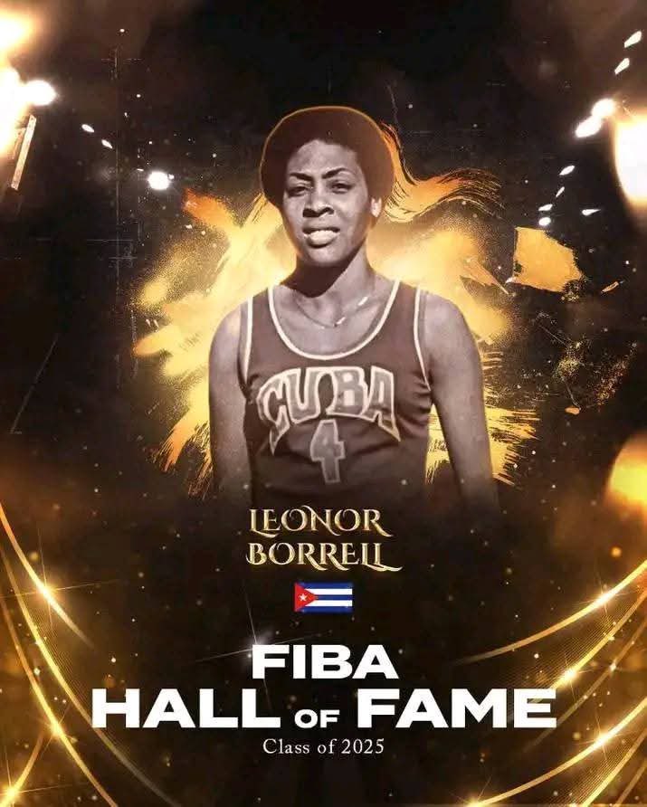 Leonor Borrell fue exaltada al salón de la fama de la Federación Internacional de Baloncesto. Con apenas 14 años vistió las cuatro letras y desde entonces solo encestó gloria. Hoy se convirtió en la primera mujer cubana en el selecto grupo. ¡Felicidades, villaclareña!