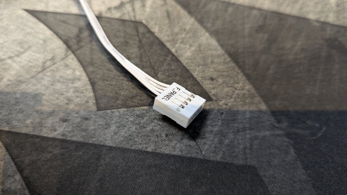 Well, it only took humanity more than 30 years to do a front panel mono block. 😱

#deckardgames #pcbuilding #pcbuilder #pcbuilds #PCBuild #pcbuilders #pcbuilding101 #pcmasterace #pcgaming #pcgamer #pcgames #pcgamers #computer #computers #gaming #gamingsetup #gamingpc #gaminglife