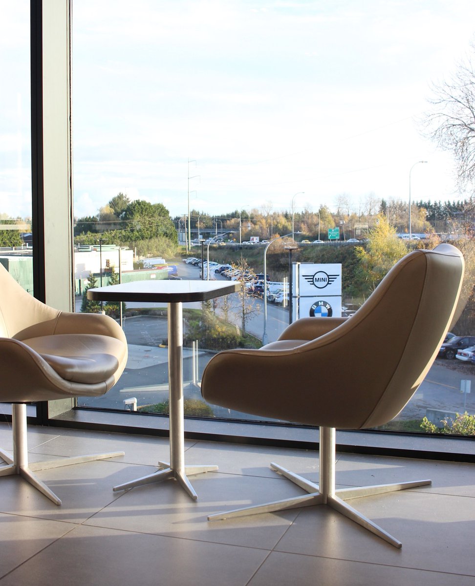 MINIRichmond's tweet image. Relax, unwind, and enjoy the MINI experience in our exclusive lounge. Whether you're waiting for your service or just exploring, we’ve created the perfect space for you to feel at home. Stop by MINI Richmond today and make yourself comfortable. ⁠
⁠
#MINIRichmond #LoungeVibes⁠