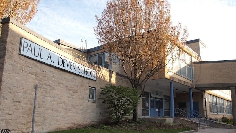 If you are a Boston parent or community member, please consider joining me in signing this petition to keep the Dever open. change.org/p/closures-hur…