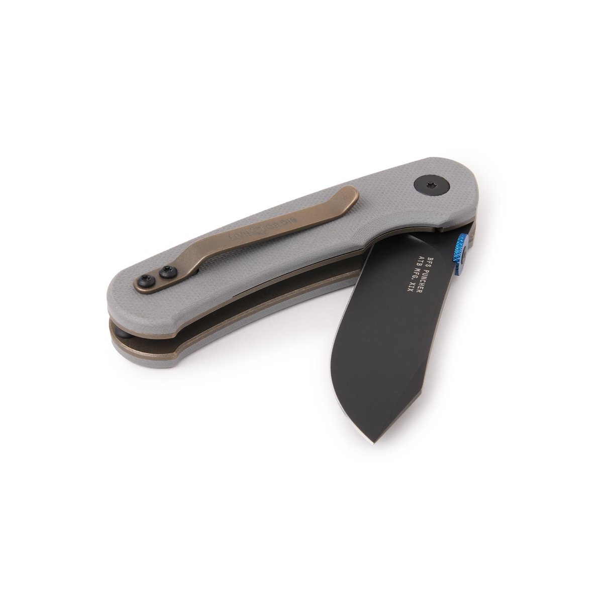 unpossibleq's tweet photo. Got a few blades left from our knife collab with @civilware…
Go online and get ‘em before this batch is gone for good!
#liveqordie #civilware #bladesandboards https://t.co/YVJU2c3UUJ