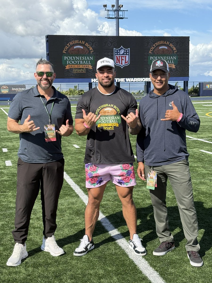 POLYNESIAN BOWL (@polynesiabowl) on Twitter photo The 2025 <a href="/nflnetwork/">NFL Network</a> Polynesian Bowl broadcast team๐
<a href="/KanoaLeahey/">Kanoa Leahey</a> <a href="/wyche89/">Steve Wyche</a> & Manti Teโo ๐ค๐ป๐ด The 2025 <a href="/nflnetwork/">NFL Network</a> Polynesian Bowl broadcast team๐
<a href="/KanoaLeahey/">Kanoa Leahey</a> <a href="/wyche89/">Steve Wyche</a> & Manti Teโo ๐ค๐ป๐ด