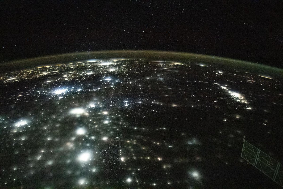 Congratulations to this year’s <a href="/SpaceApps/">NASA International Space Apps Challenge</a> Global Winners! The 10 winning projects use our open data to tackle real-world challenges, like identifying seismic activity on Earth and mapping exoplanets: go.nasa.gov/3PFMNfc