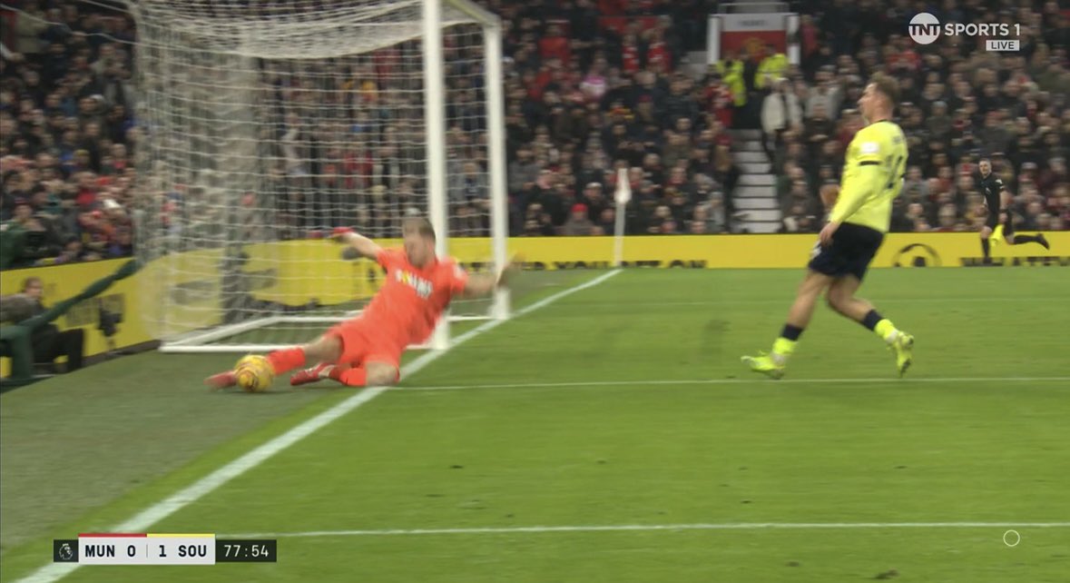 Stretford Paddock tweet media