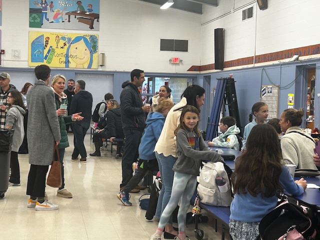 s_grenham's tweet photo. 🌟Fantastic morning celebrating #beproudbedale's Positive Referrals! These Ss exemplify our #corevalues 🙌Thank you to everyone who attended & made it special! #kidsdeserveit #medfieldps @ToddWhitaker #proudprincipal https://t.co/LEncWex66P