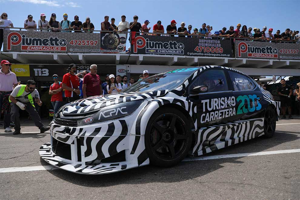 gobdecordoba's tweet photo. 🚗🏁 TC2000: este año los vehículos utilizarán #biocombustibles. 🙌 Surgió de un acuerdo en conjunto con directivos de la categoría y equipos técnicos de #OresteBerta. Será para todas las carreras de esta competencia en todo el país a lo largo del año.
👉 Además, El 46° Campeonato Argentino de TC2000 tendrá un total de 12 fechas, siendo la primera el 13 de abril en el Autódromo “Oscar Cabalén” de #Córdoba.
Más info 🔗 https://t.co/PrRW185s5r
#SeguimosHaciendo #Ambiente #Deporte #Turismo #CórdobaMásVerde