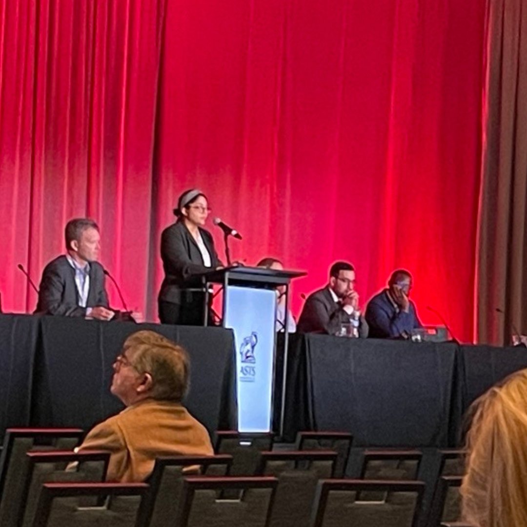 Day 1 of #ASTSWinter is going great! The first Oral Abstract session is underway, kicked off by Sangeeta Satish, MD with abstract "Programmatic Normothermic Machine Perfusion Improves Liver Transplant Waitlist Outcomes for Patients with Lower MELD Scores: A Multi-Center Study"