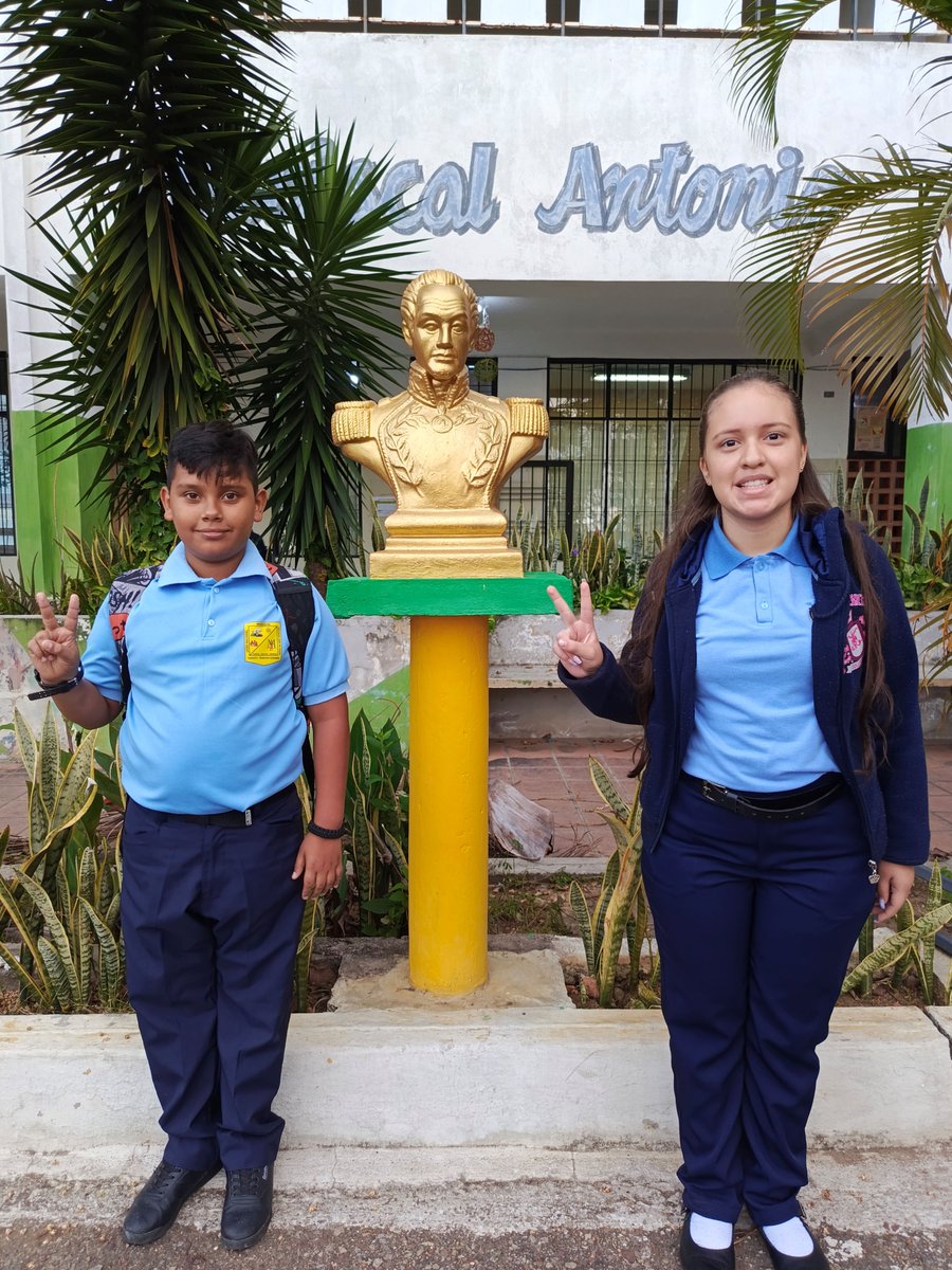 Complejo Educativo Mariscal Antonio José de Sucre tweet media