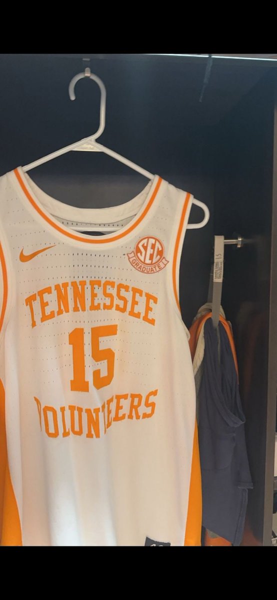 Stepped on campus with the primary purpose of that word under the SEC. Took 3.5 years with no breaks or time off but mission accomplished. Now I can truly say I’m a #VFL. God’s Plan. 💪🏾🟧 
Matt 6:33