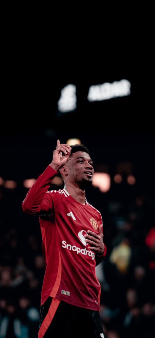 🚨🚨🚨🚨 No Manchester United fan should have less then 5000 followers drop your handles now!!!