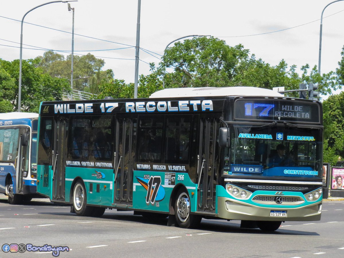 BondisYan's tweet photo. 266 de la #linea17 https://t.co/DV6EITa8WJ
