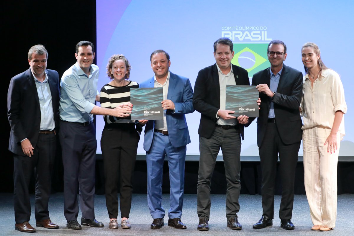 Hoje as prefeituras do Rio de Janeiro e Niterói entregaram ao COB o dossiê de postulação de candidatura conjunta aos jogos Pan e Parapan-Americanos de 2031. Estou muito honrado em fazer parte deste time cujo o trabalho que está apenas começando.