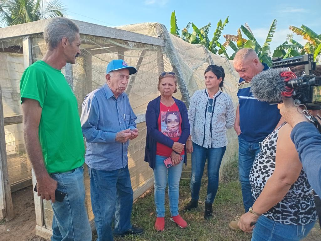Comenzó el 2025 con recorridos a unidades de plantas medicinales de Pinar del Río por el Comandante Machado. #VamosConTodo