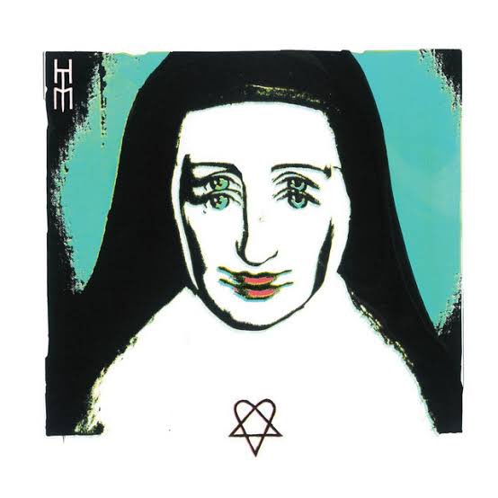 名前:HIM
作品:Screamworks: Love In Theory And Practice
発表:2010年
出身:フィンランド
ジャンル:ゴシックメタル
好きな曲:③Heartkiller
評価:83点
一言: 随分とポップで明るい印象に。その割に、Villeの憂いを含んだ妖しい歌唱がのるだけで一気にHIMらしくなるのが凄い。
amzn.to/3E2e8W4