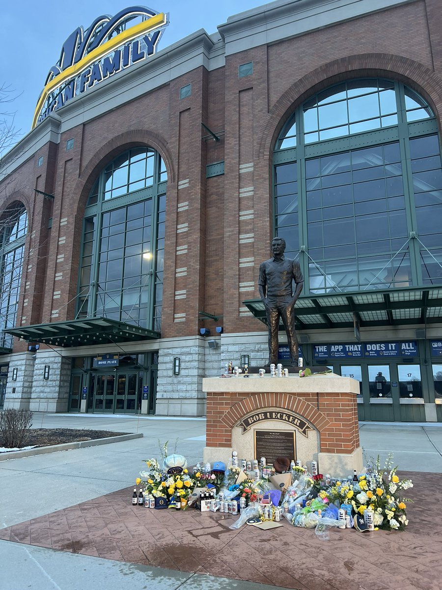 Double_HTown's tweet photo. RIP Mr Baseball. Thank you for everything, Bob! https://t.co/hlS9gveTkl