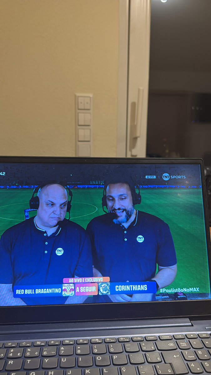 JessehGrechi's tweet photo. #PaulistaoNaTNT daqui da Alemanha! Vai Corinthians! https://t.co/aqN1DKBqXF
