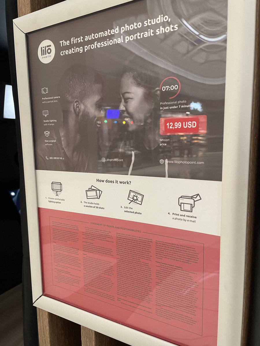sheepieniagara's tweet photo. For those of you wondering about the mystery photo box at @FashionNiagara (*cough* @abottleofpop *cough*), it does give you a paper copy from what the instructions say. From a company called Lilo Photo. Inside is interesting. 

#photograghy #niagarafallsusa #livenf https://t.co/DfR8SY4q4d