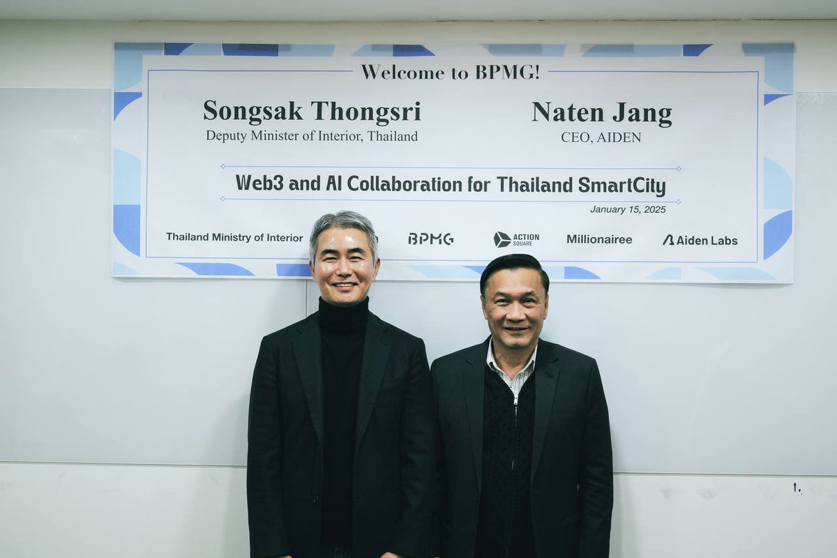 henrychang10000's tweet photo. ActionSquare is advancing discussions on contributing to Thailand’s Smart City project by leveraging CROSS blockchain technology and AI Agent solutions. By integrating cutting-edge innovation, we aim to play a pivotal role in shaping the future of smart cities.

#CROSS #AI https://t.co/dD8gtILPHv